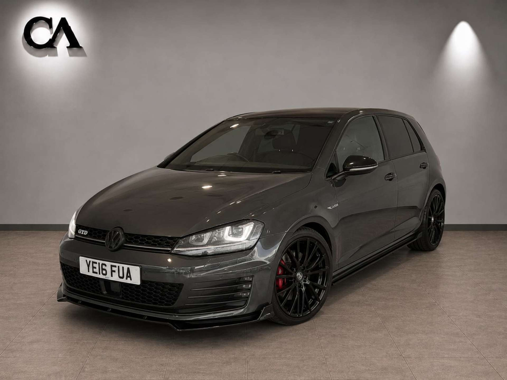 Volkswagen Golf 2L Gti White #17
