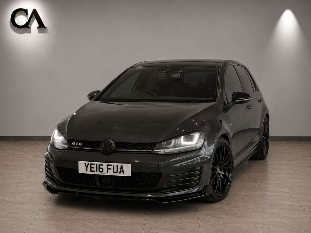 Volkswagen Golf 2L Gti White #8