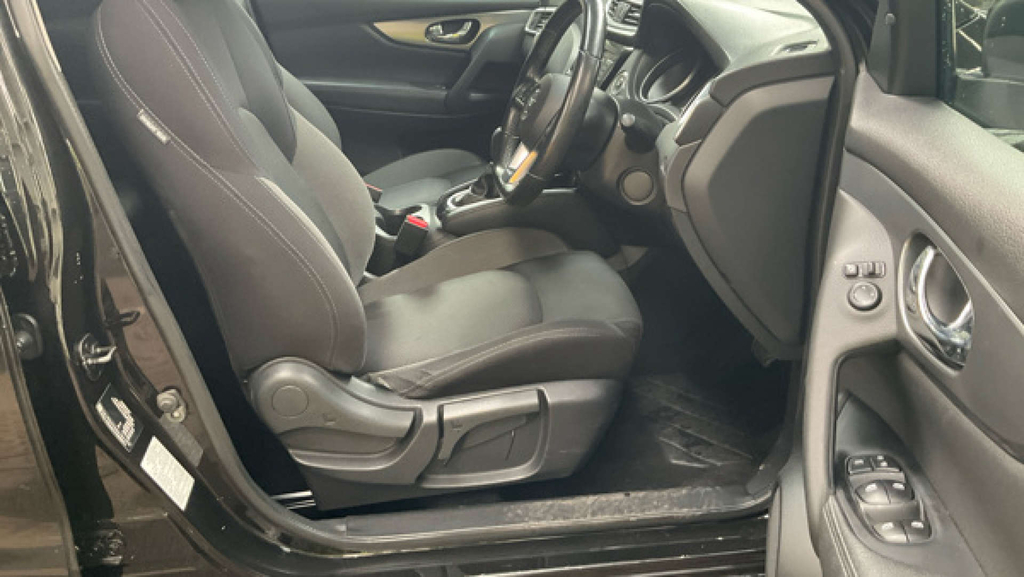 Nissan Qashqai N-connecta Suv Dct Euro 6 Ss LE19FGA  #3