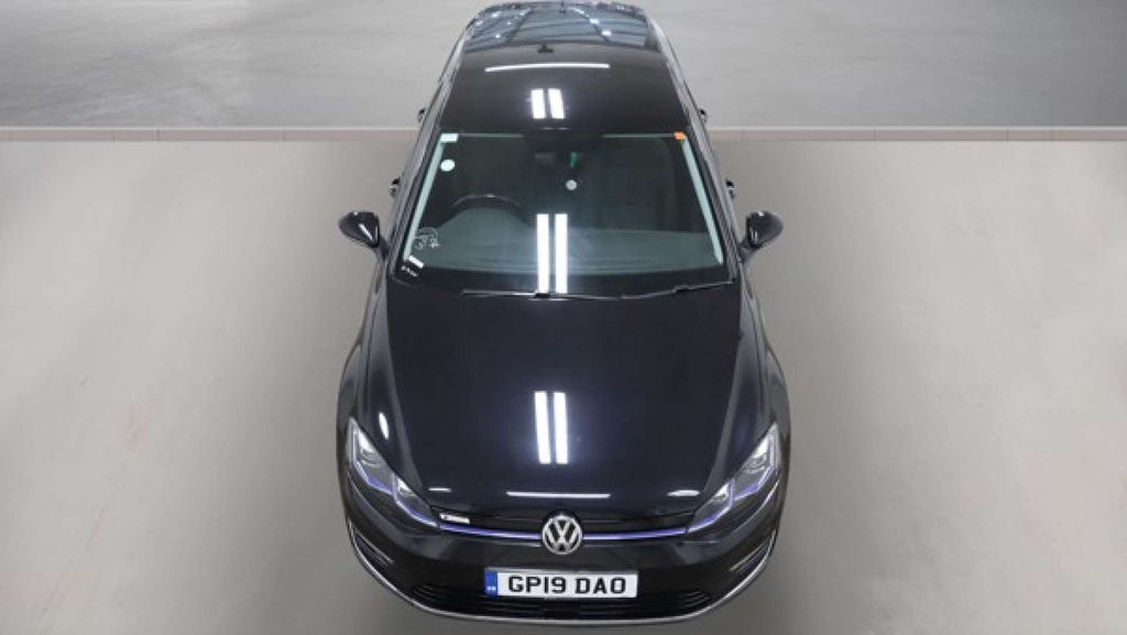 Volkswagen e-Golf 35.8Kwh Hatchback #3