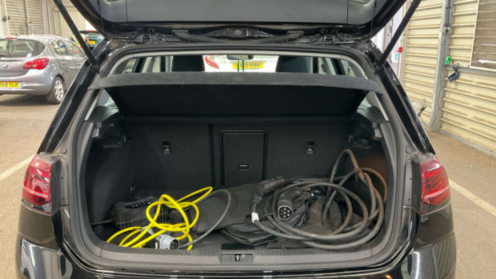 Volkswagen e-Golf Volkswagen Hatchback 99Kw E- 35Kwh Au Black #10