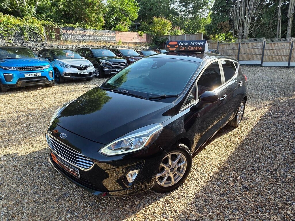 Ford Fiesta Hatchback 1.1 Ti-vct Zetec Euro 6 Ss 2019 SF68WTU Black #3