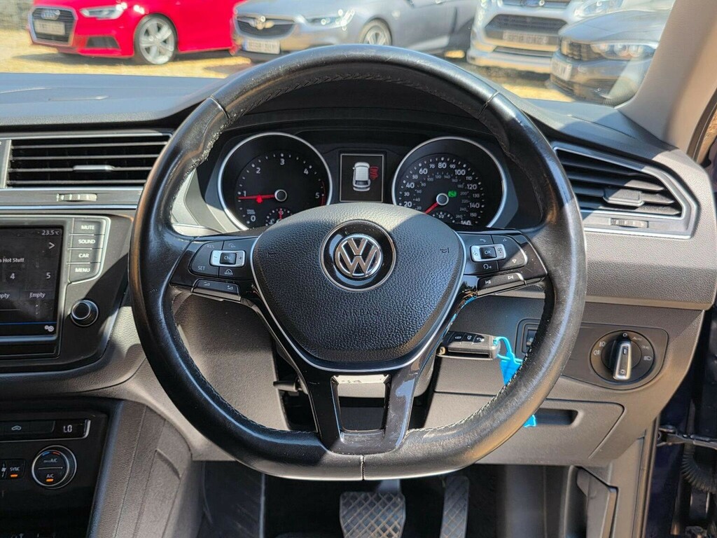Volkswagen Tiguan Suv 2.0 Tdi Bluemotion Tech Se Dsg 4Motion Euro 6 PY66JZO Blue #4