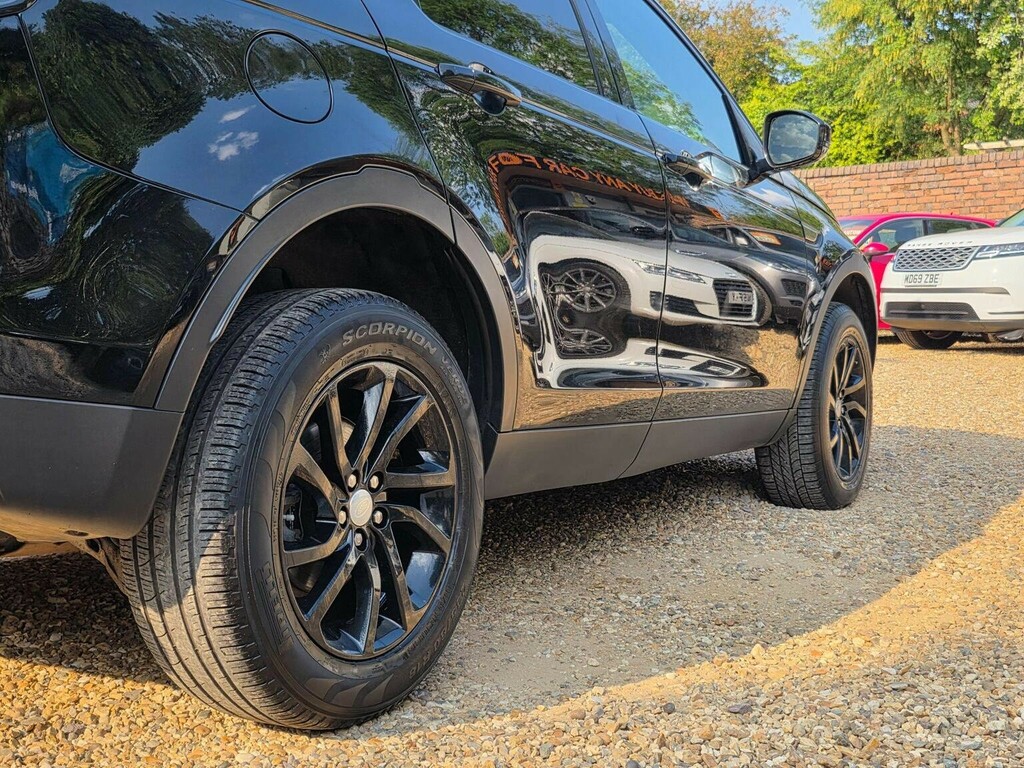 Land Rover Discovery Sport Suv 2.0 Td4 Se 4Wd Euro 6 Ss 201818 RJ18GPE Black #6