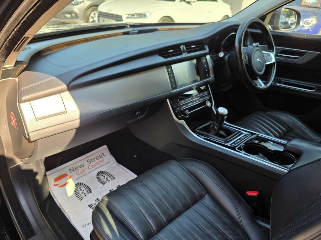 Jaguar XF 2.0D R-sport Sportbrake Awd Euro 6 Ss  #25
