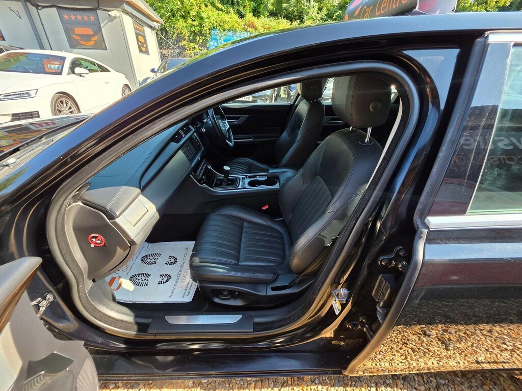 Jaguar XF 2.0D R-sport Sportbrake Awd Euro 6 Ss  #20