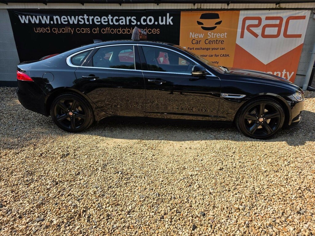 Jaguar XF 2.0D Portfolio Euro 6 Ss Black #4
