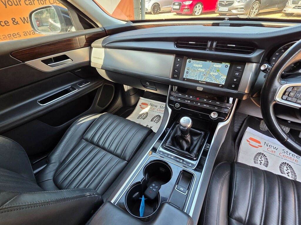 Jaguar XF 2.0D R-sport Sportbrake Awd Euro 6 Ss  #38