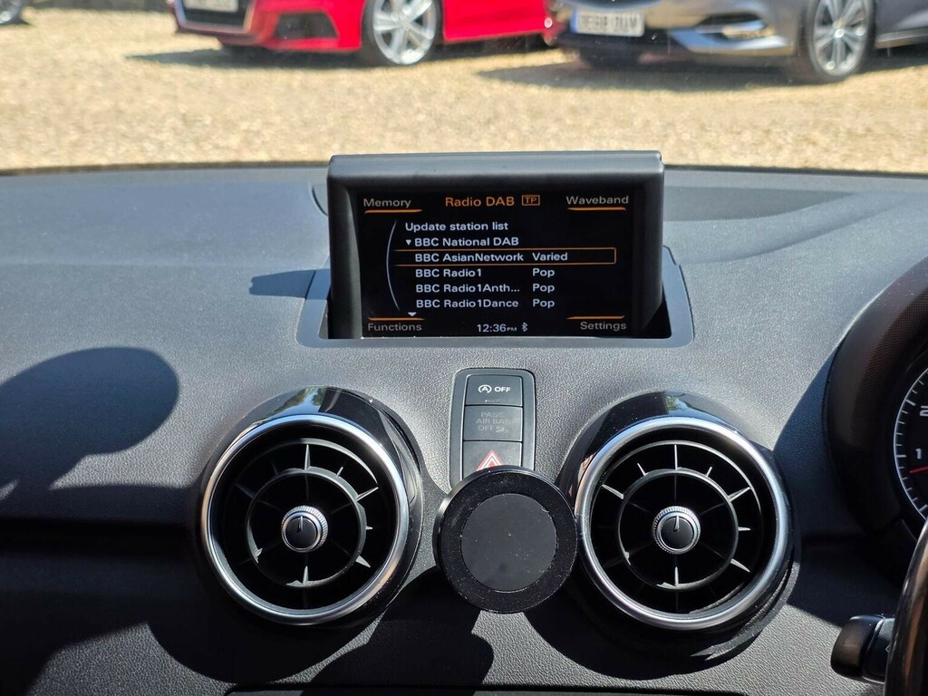 Audi A1 1.6 Tdi Se 15 Alloys Inc, Dab Radio, Air Cond  #23