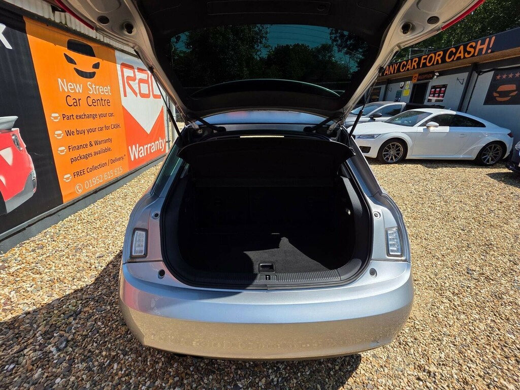 Audi A1 1.6 Tdi Se 15 Alloys Inc, Dab Radio, Air Cond  #29