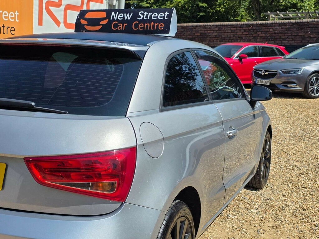 Audi A1 1.6 Tdi Se 15 Alloys Inc, Dab Radio, Air Cond  #10