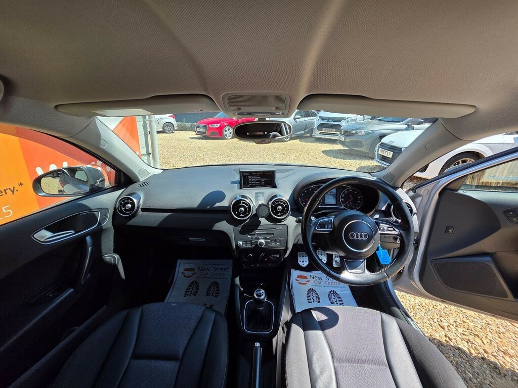 Audi A1 1.4 Tfsi Sport Euro 5 Ss Silver #2