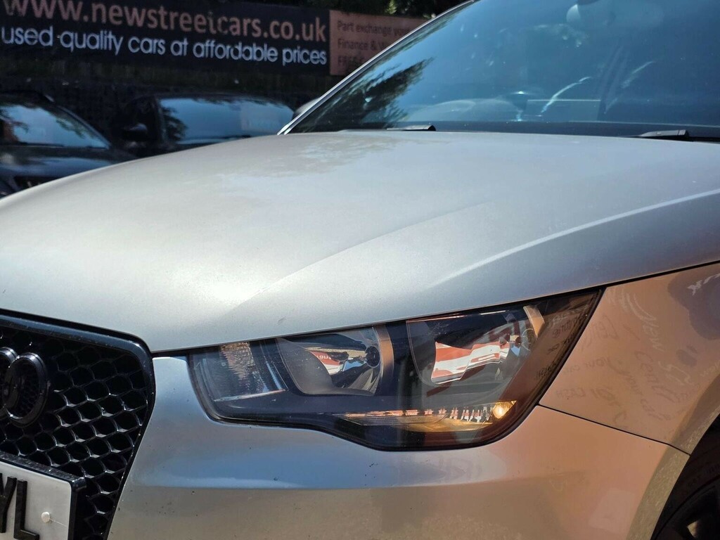 Audi A1 1.6 Tdi Se 15 Alloys Inc, Dab Radio, Air Cond  #17