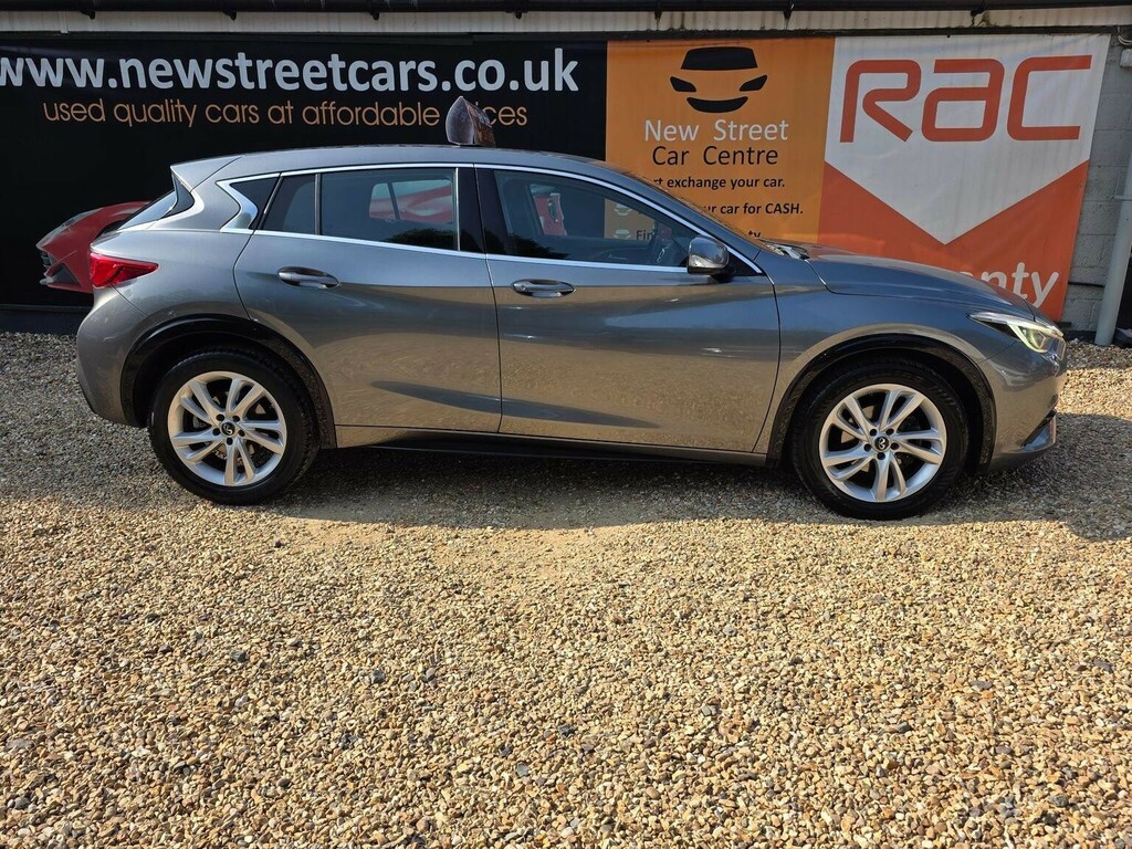 Infiniti Q30 Hatchback 1.5D Premium Euro 6 Ss 201868 Grey #5