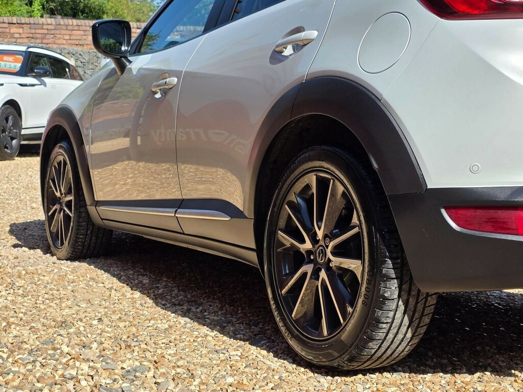 Mazda CX-3 Hatchback Red #15