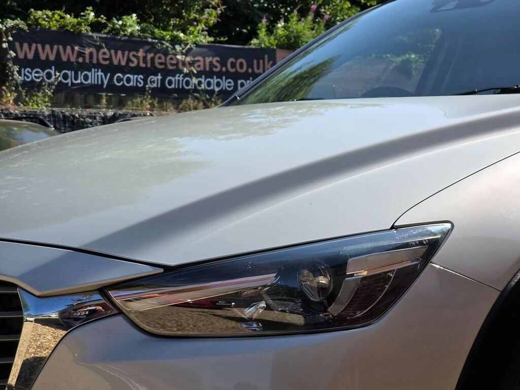 Mazda CX-3 Hatchback Red #17