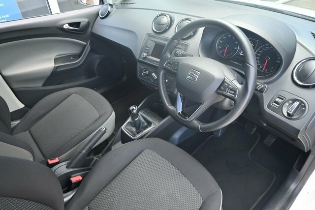 Seat Ibiza 1.0 Vista Hatchback Euro 6 75 P SJ16KLC White #4