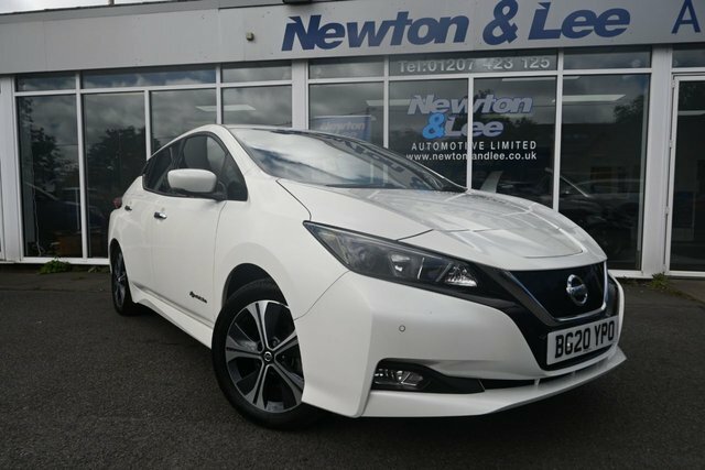Nissan Leaf 40Kwh N-connecta Hatchback 150 White