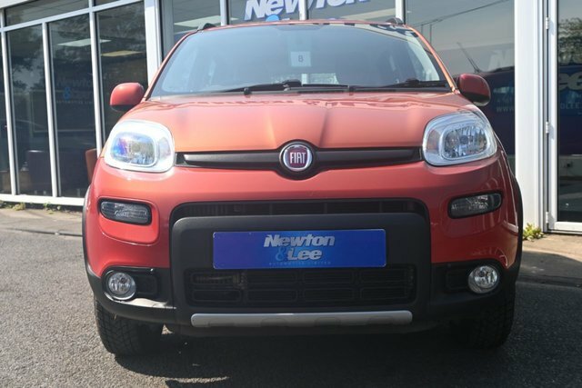 Fiat Panda 0.9 Twinair 4X4 Hatchback Euro 6 Red #2