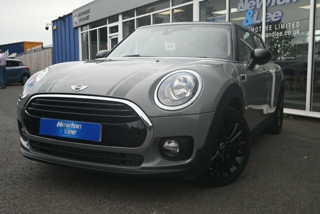 Mini Clubman 1.5 Cooper Black Pack Estate 6Dr Eur Grey #3