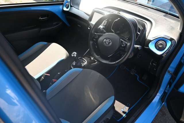 Toyota Aygo 1.0 Vvt-i X-cite Hatchback Euro YW16AKK Blue #4