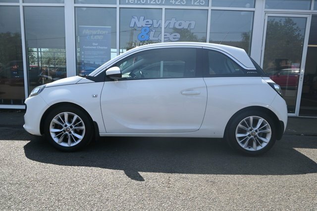 Vauxhall Adam Glam Red #10