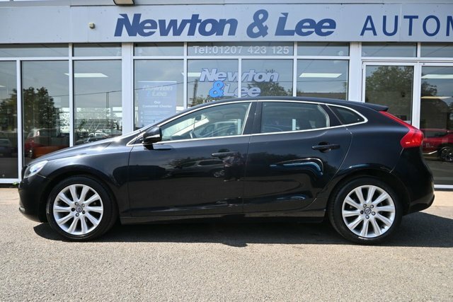 Volvo V40 1.6 D2 Se Lux Nav Hatchback Euro Black #4