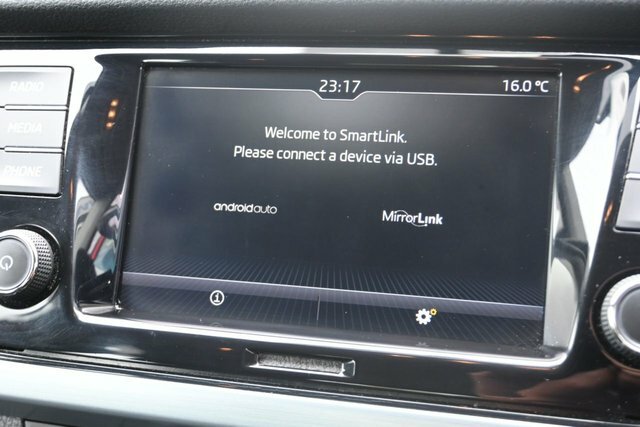 Skoda Fabia 1.0 Se Hatchback Euro 6 S S 7 SH68YSF Red #5