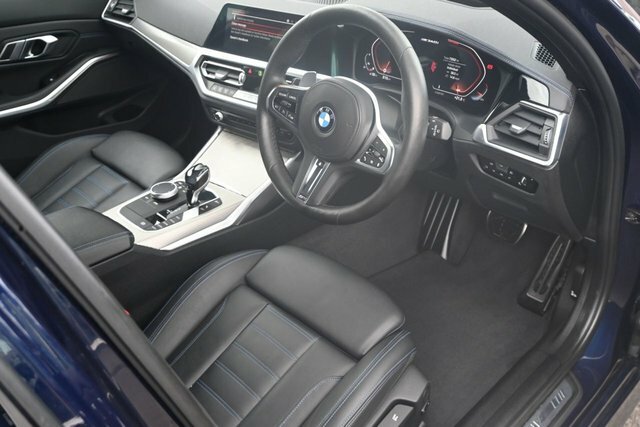 BMW 3 Series 3.0 M340i Touring Xdrive Euro 6 S DG20XVK Blue #5