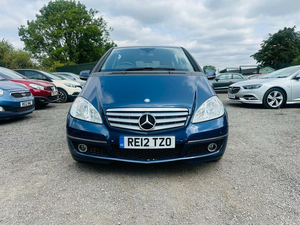 Mercedes-Benz A Class Hatchback 2.0 A180 Cdi Avantgarde Se Cvt 2012 RE12TZO Blue #2