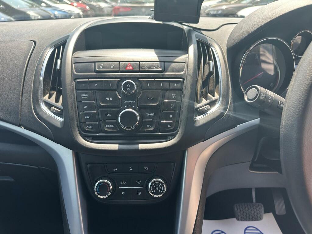 Vauxhall Zafira Tourer Tourer 7 Seats Black #16