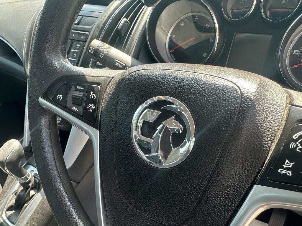 Vauxhall Zafira Tourer Tourer 7 Seats Black #50