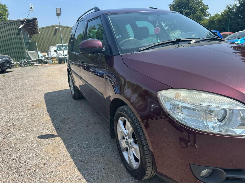 Skoda Roomster 1.6 16V Se Tiptronic Red #6