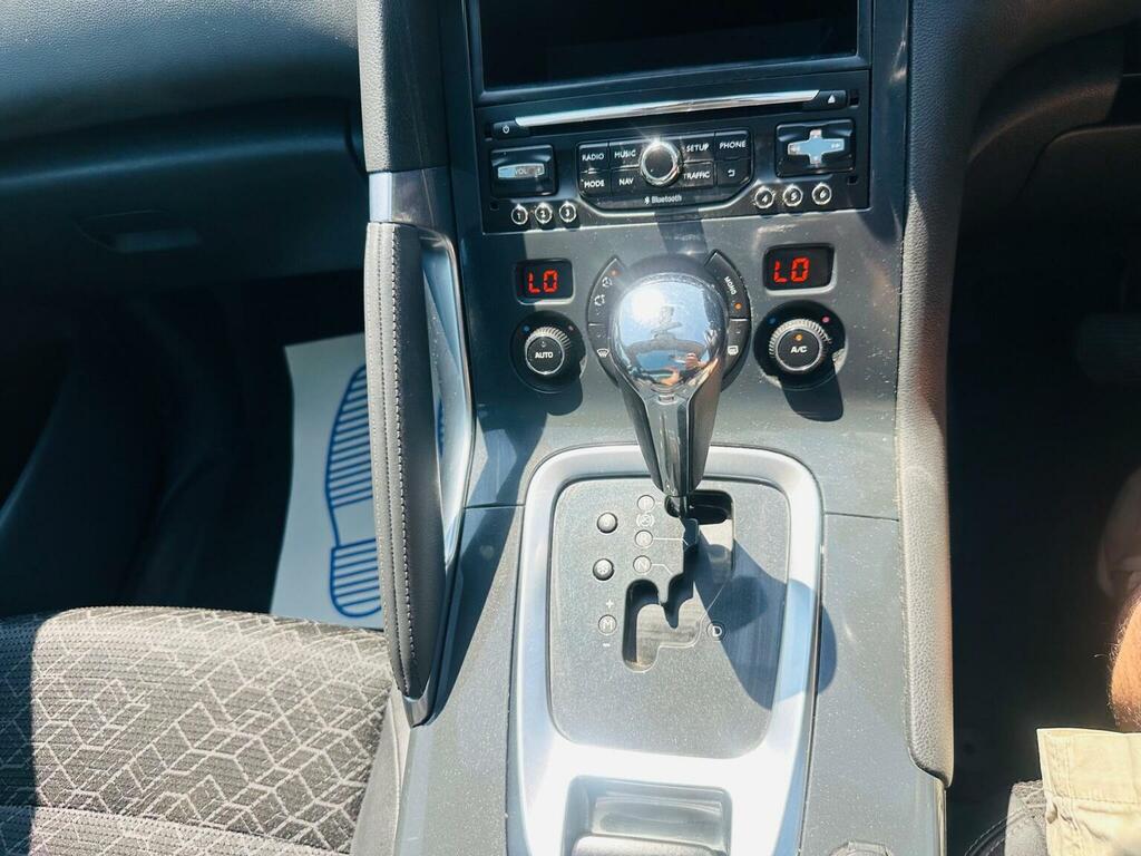 Peugeot 3008 1.6L Active Silver #26