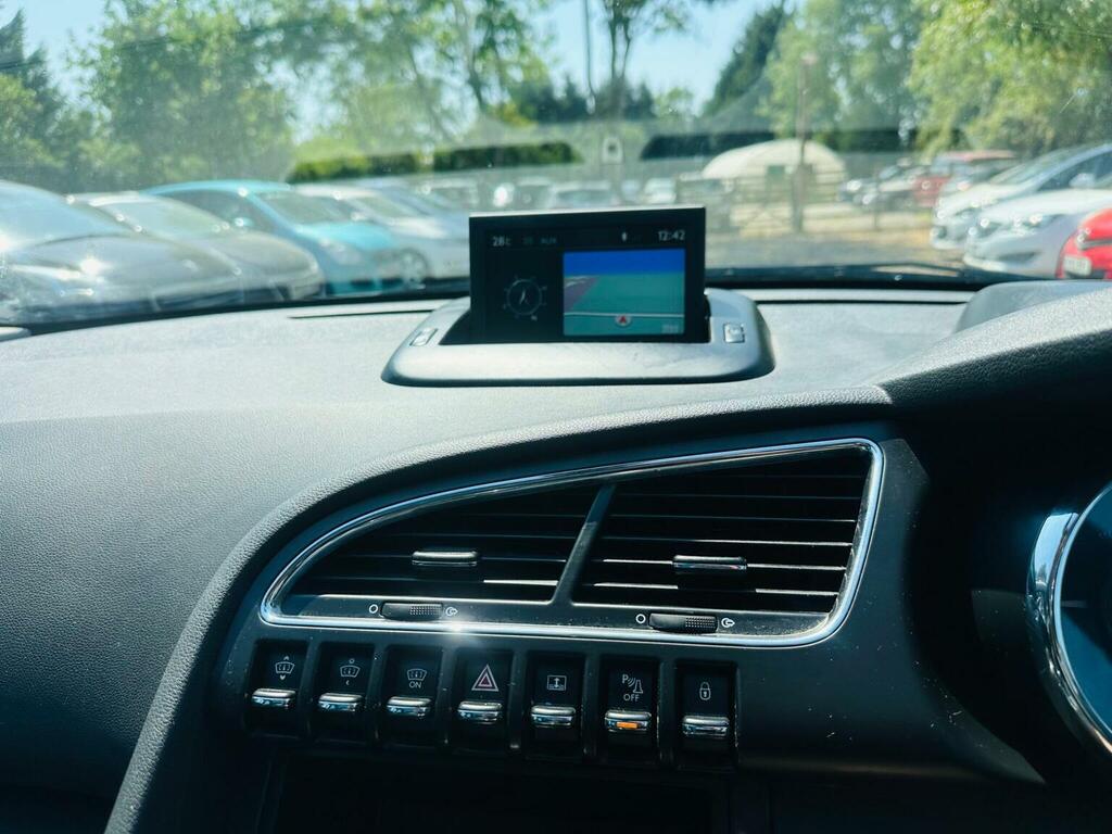 Peugeot 3008 1.6L Active Silver #29