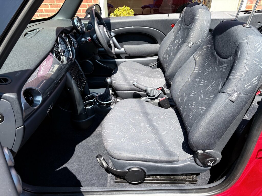 Mini Convertible 1.6 One Convertible Euro 4 90 B Red #5