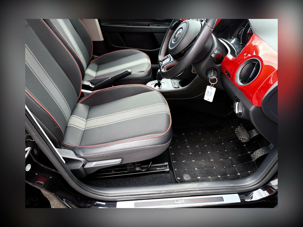 Volkswagen Up Automatic Black #4