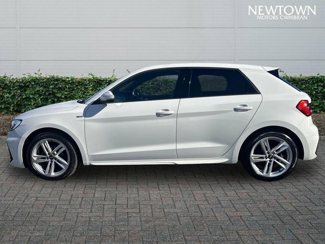 Audi A1 1.0 Tfsi 25 S Line Sportback S Tronic E White #4