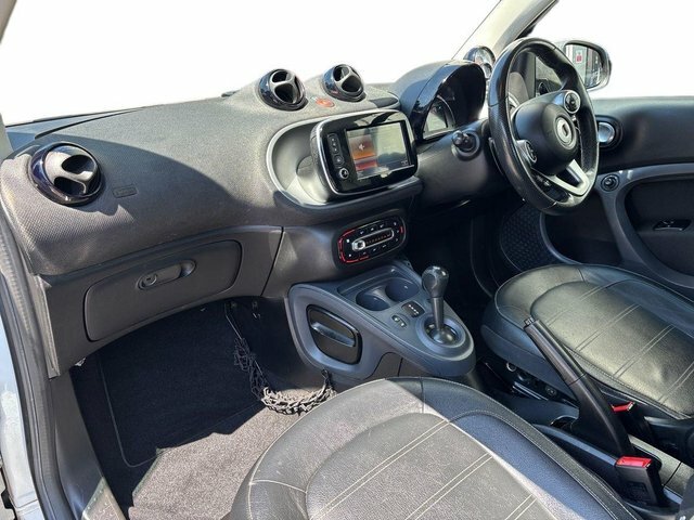 Smart Fortwo Cabrio Convertible 0.9T Prime Sport Premium Cabriolet T White #10