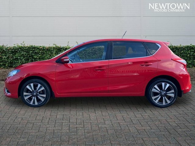 Nissan Pulsar 1.2 Dig-t N-connecta Hatchback E Red #4