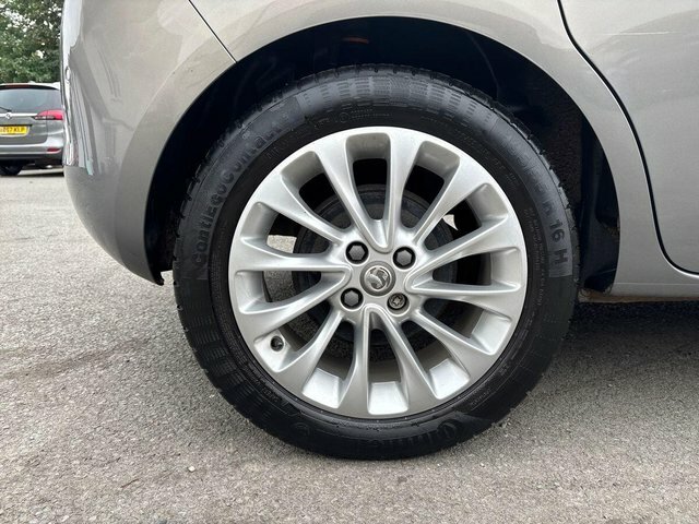 Vauxhall Corsa Hatchback Silver #9
