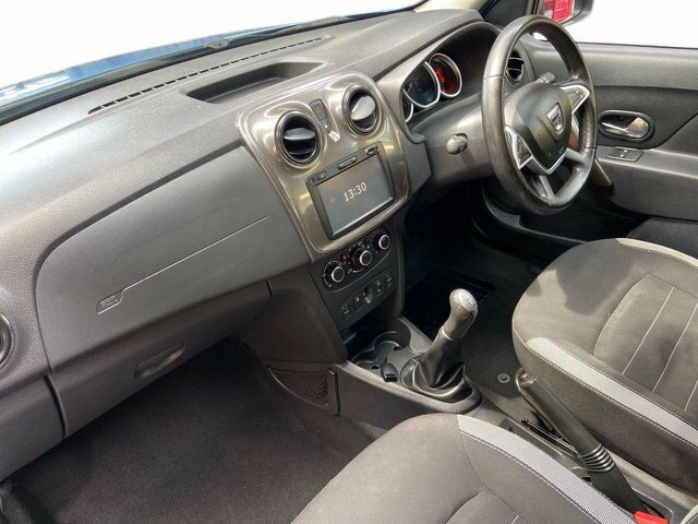 Dacia Sandero Stepway Hatchback 0.9 Tce Ambiance Euro 6 Ss 2017 White #10