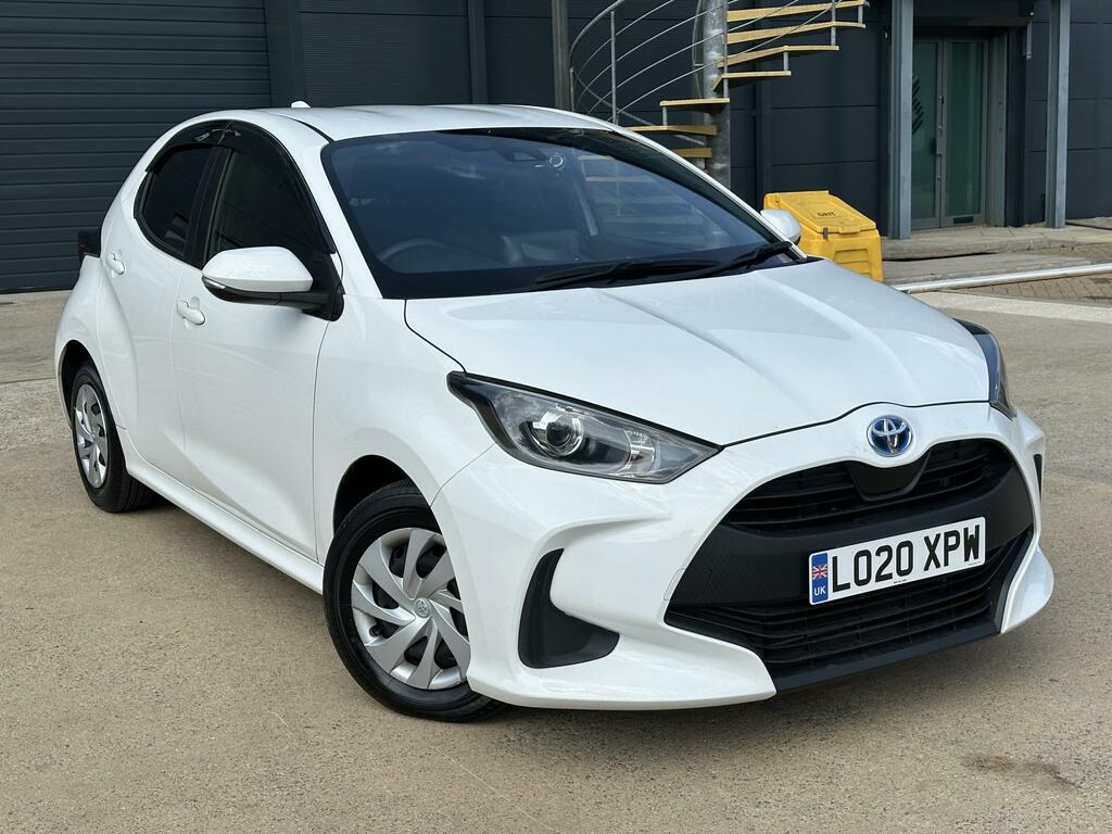Toyota Yaris 1.5 Icon Fhev 114 Bhp Grey #3