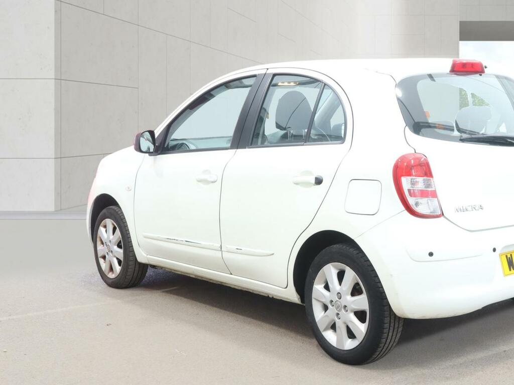Nissan Micra Acenta White #5