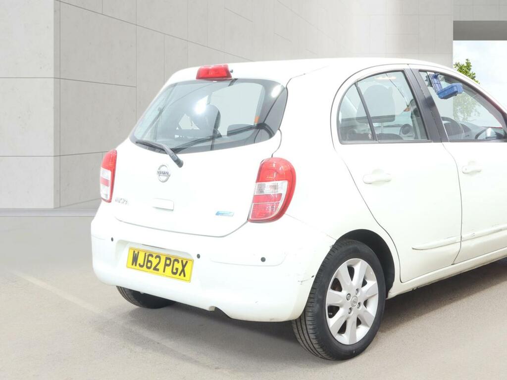 Nissan Micra Acenta White #4