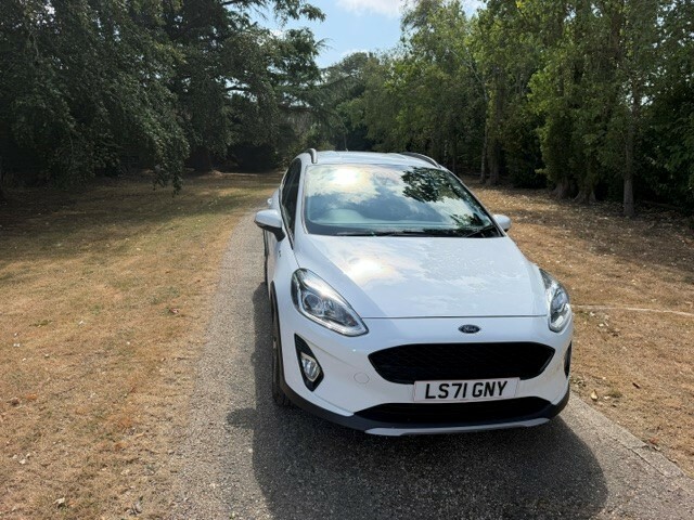 Ford Fiesta 1.0 Fiesta Active Edition 1.0L Ecoboost 95P White