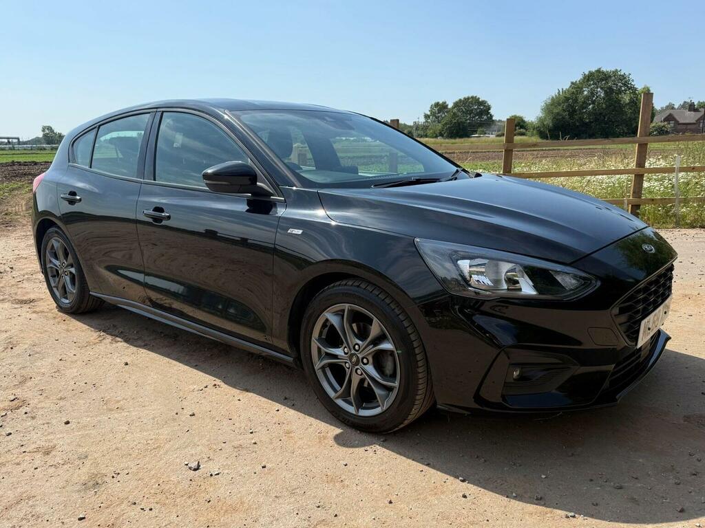 Ford Focus 1.5 Ecoblue St-line Euro 6 Ss Black