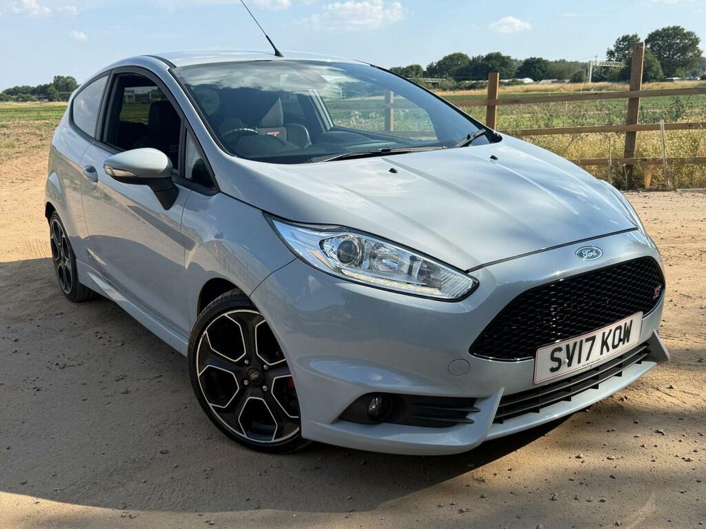 Ford Fiesta 1.6T Ecoboost St-200 Euro 6 Grey