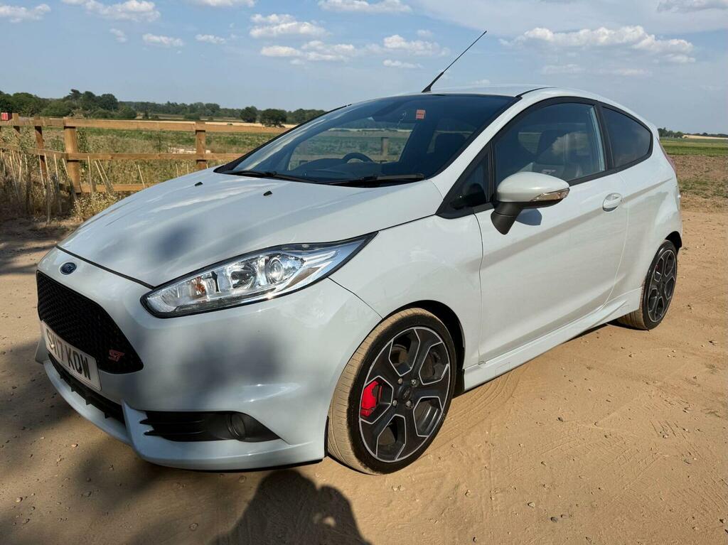 Ford Fiesta 1.6T Ecoboost St-200 Euro 6 Grey #4