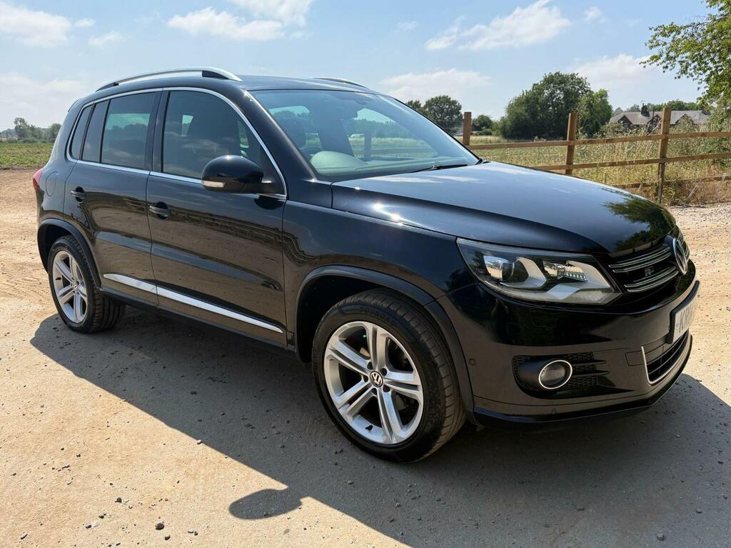 Volkswagen Tiguan 2.0 Tdi Bluemotion Tech R-line Dsg 4Wd Euro 5 Ss Black